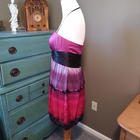 Dress - Picture 5 of 5